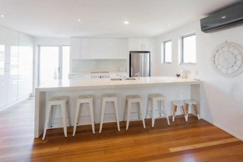 Thurlow Beach House With Pool Stroll To CBD & Dutchies Beach - Accommodation Noosa 6