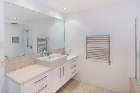 Thurlow Beach House With Pool Stroll To CBD & Dutchies Beach - Accommodation Noosa 1