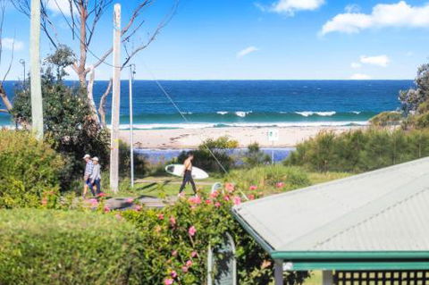 Fathoms Apartment 18 / 1a Mitchell Pde All Linen Provided - Accommodation Noosa 5