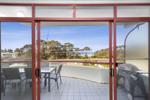 Fathoms Apartment 18 / 1a Mitchell Pde All Linen Provided - Accommodation Noosa 2