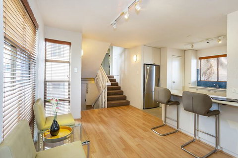 Como Mezzanine Retreat - Accommodation Noosa 6