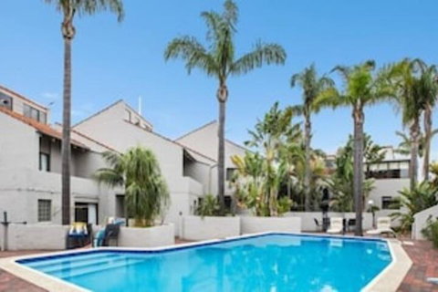 Como Mezzanine Retreat - Accommodation Noosa 0