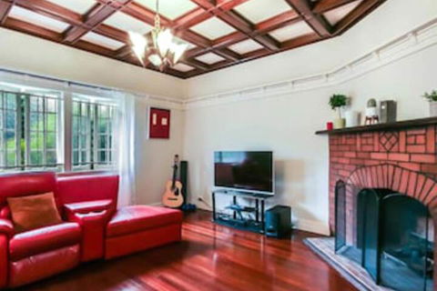 Quiet 3 Bedroom House In Albion With Parking - Accommodation Noosa 0