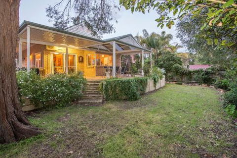 Country Cottage - Accommodation Noosa 4