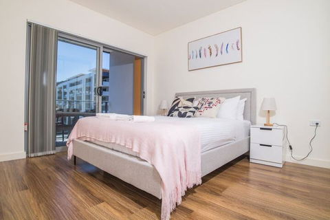 Perfect Accessible 1bed1bath Wolli Creek APT - Accommodation Noosa 1