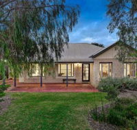 Shady Sheas - Accommodation Noosa