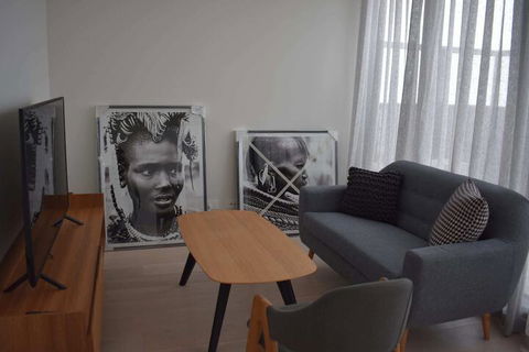 Modern 1 Bedroom Apartment South Yarra - Accommodation Noosa 5