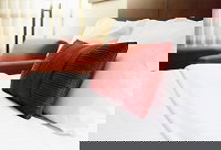 Sunset Cottage - Accommodation Noosa 0