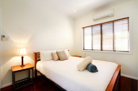 Hideaway Retreat Beach House With Pool - Accommodation Noosa 1