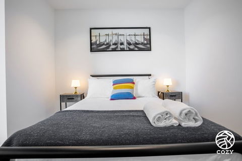 44 Melbourne One - Accommodation Noosa 1