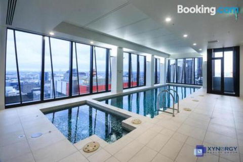 Collins Accommodation - Accommodation Noosa 2
