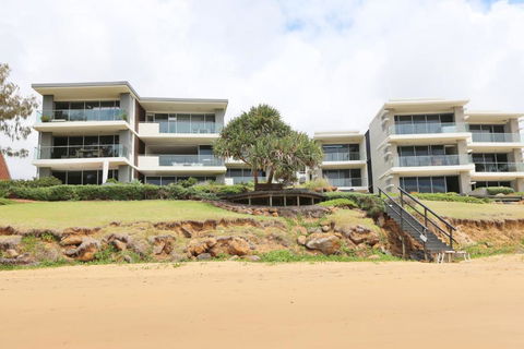 Dune On The Beach - Accommodation Noosa 6