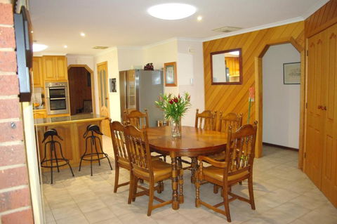 Getawaytoaljon - Accommodation Noosa 1