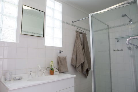 Spencer Cottage - Accommodation Noosa 2