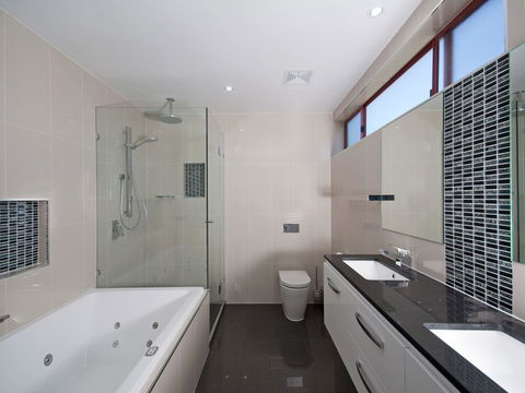 Le Vogue Unit 11 16 Magnus Street - Accommodation Noosa 5