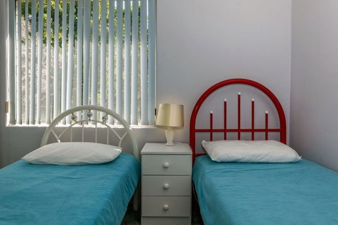 Sunset Towers Unit 2 / 25 Donald Street - Accommodation Noosa 3