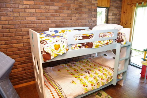 LaMaison De Shines 13 Dulconghi Street - Accommodation Noosa 2