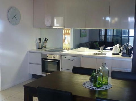 Upper West Side Madison - Accommodation Noosa 5