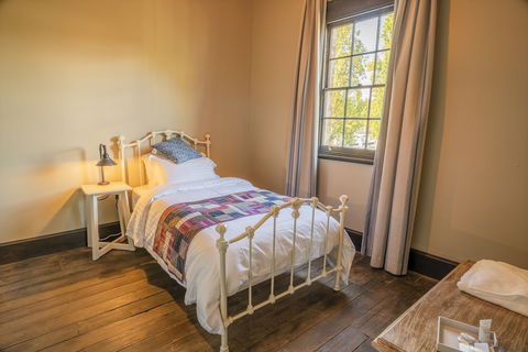 Hosies - Accommodation Noosa 2