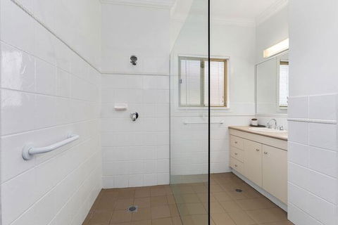 Orient Express To The Beach - Accommodation Noosa 6