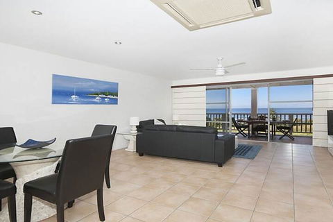 Quarterdeck 23 - Accommodation Noosa 5