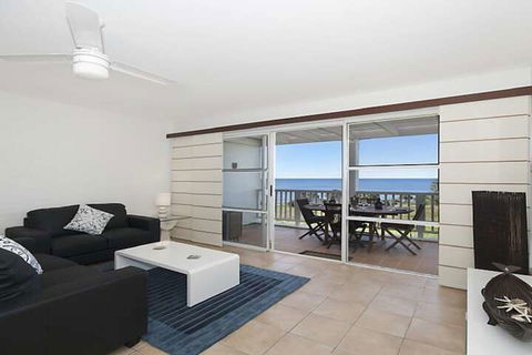 Quarterdeck 23 - Accommodation Noosa 1
