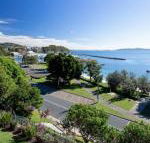 1 Kiah 53 Victoria Parade stunning views wifi aircon just across the road to the water - Accommodation Noosa