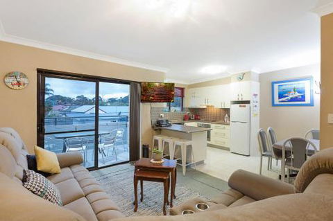 Apollo Unit 7 - Accommodation Noosa 0