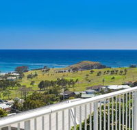 La Mer 19 Dulconghi Street - Accommodation Noosa