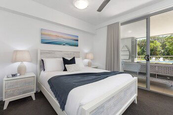 Swim Up Drift Apartment 12 South - Accommodation Noosa 6