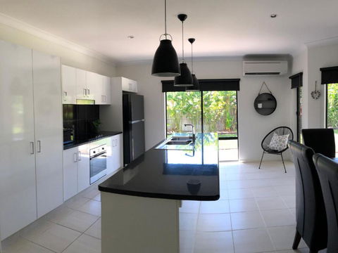 Cooya Beach Ultimate Tropical Getaway - Accommodation Noosa 5