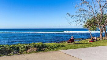 Sunrise Reef - Accommodation Noosa 0