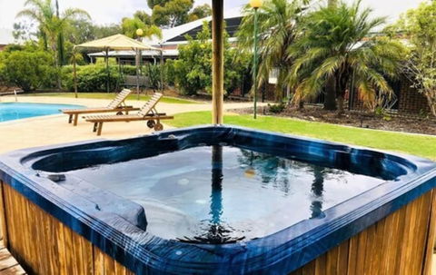 Dunsborough Central Motel - Accommodation Noosa 0