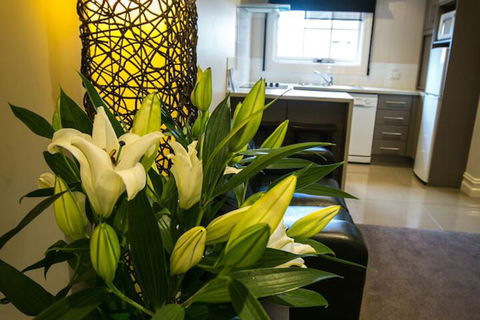 Gallery Apartments - Accommodation Noosa 6