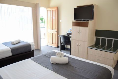 Beachway Motel & Restaurant - Accommodation Noosa 4