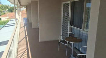 Holiday Lodge Motor Inn - Accommodation Noosa 4