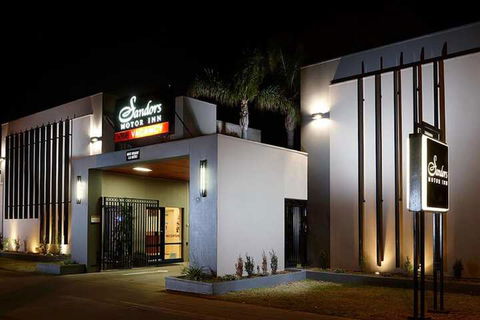 Sandors Motor Inn - Accommodation Noosa 4