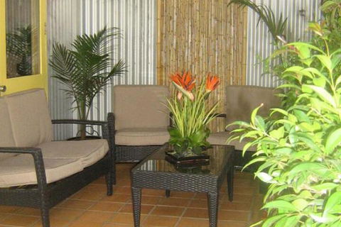 Ditto Daddys - Accommodation Noosa 3