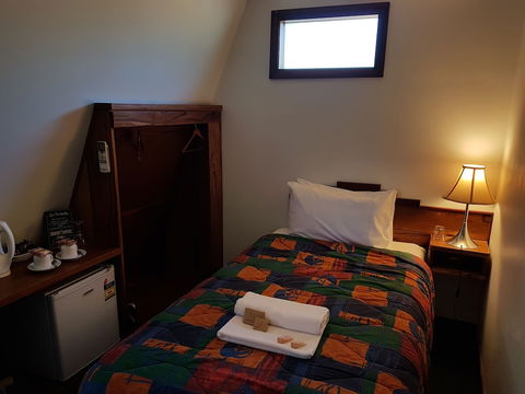 Admiral Stirling Inn - Accommodation Noosa 4