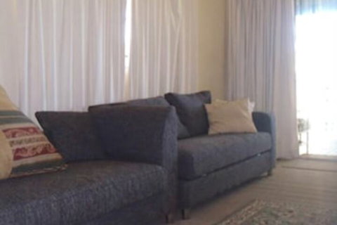 Eleven From The Left - Accommodation Noosa 3