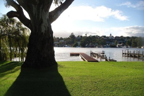 Eleven From The Left - Accommodation Noosa 0