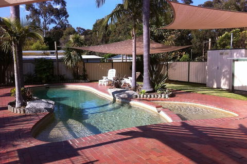 Mallacoota's Shady Gully Caravan Park - Accommodation Noosa 3