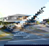 Rover Holiday Units - Accommodation Noosa
