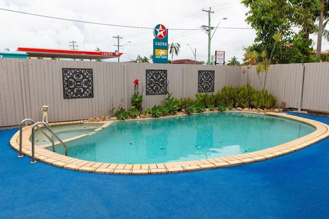 Lantern Motor Inn - Accommodation Noosa 4