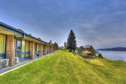 Lake Jindabyne Hotel - Accommodation Noosa 1