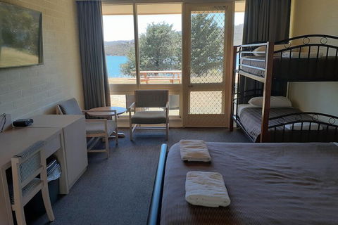 Lake Jindabyne Hotel - Accommodation Noosa 4