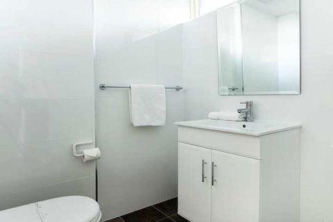 Lake Jindabyne Hotel - Accommodation Noosa 5