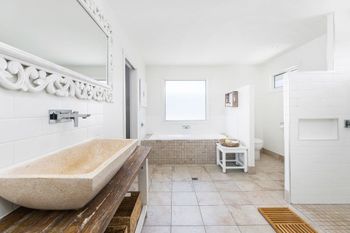 Salt Beach House 22 - Accommodation Noosa 3