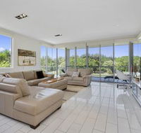 Bale Beach Front Resort Home Apartment 1128 - Accommodation Noosa