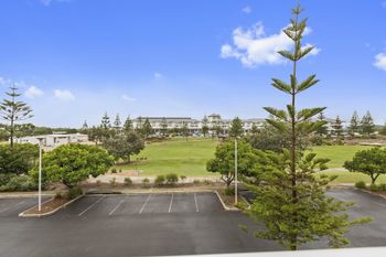 Kingscliff Ocean Culture 1212 - Accommodation Noosa 4